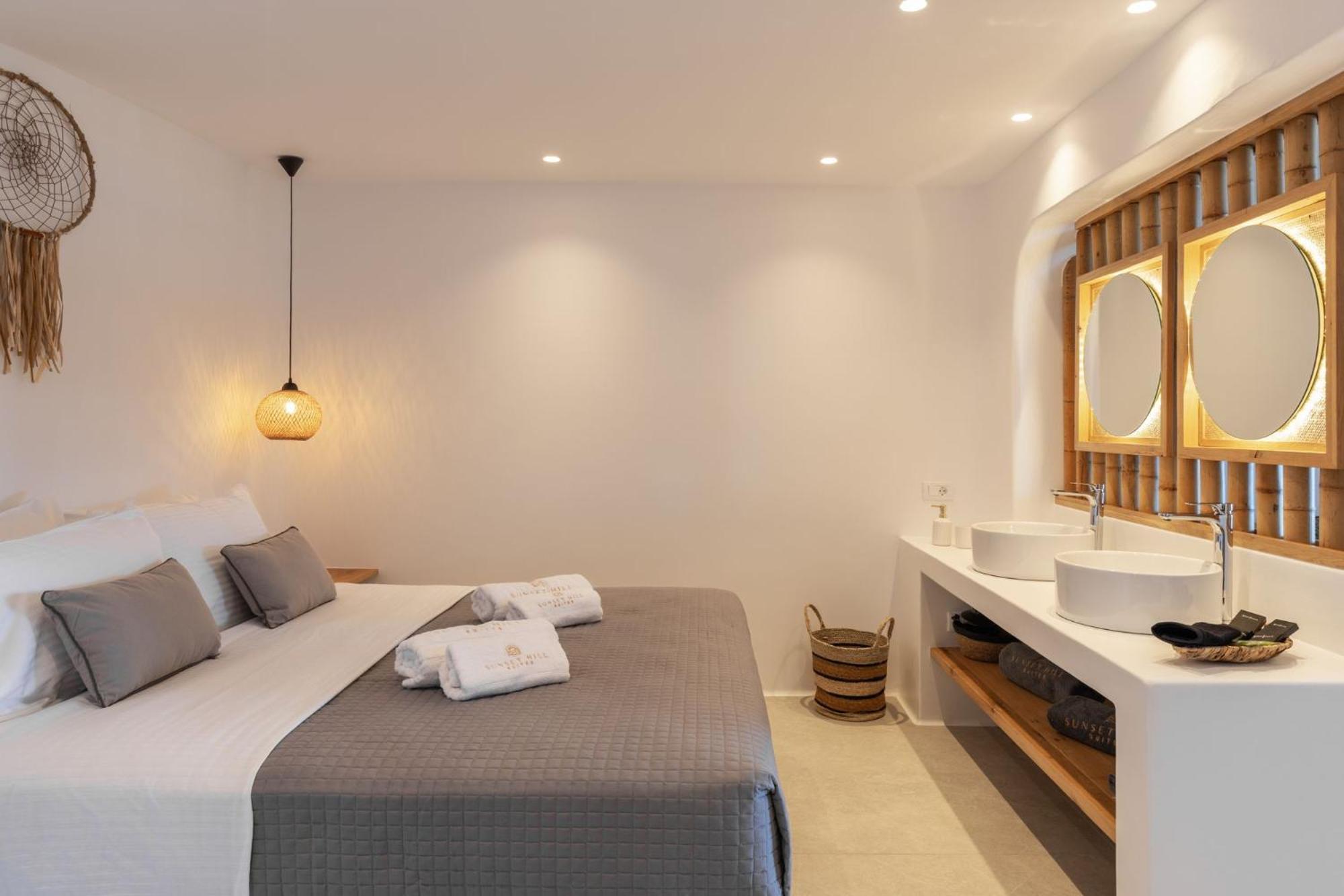 Mykonos Town Sunset Hill Suites מראה חיצוני תמונה