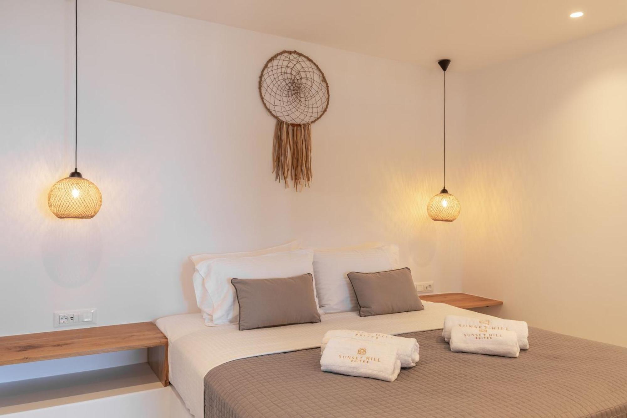 Mykonos Town Sunset Hill Suites מראה חיצוני תמונה