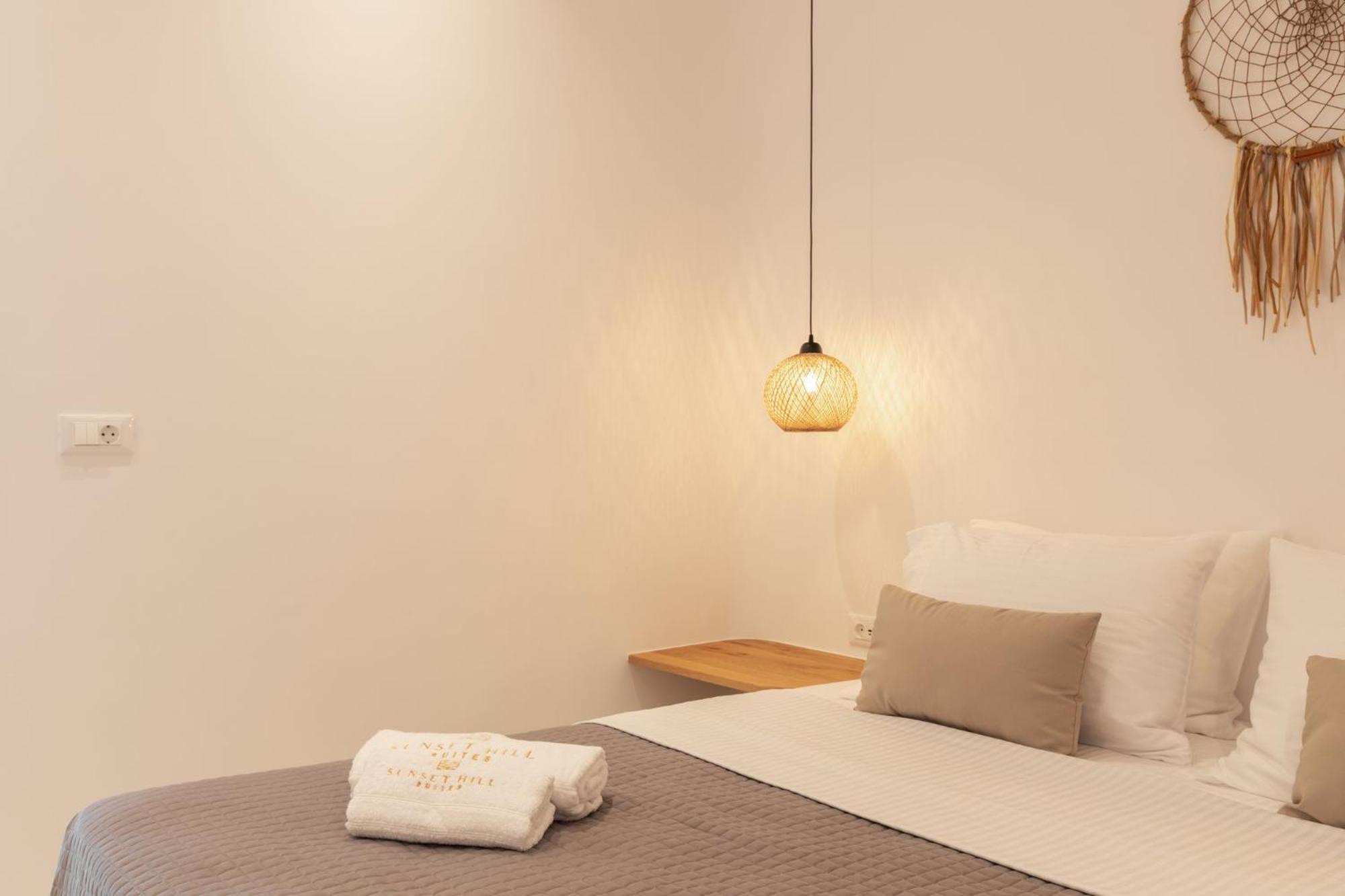 Mykonos Town Sunset Hill Suites מראה חיצוני תמונה